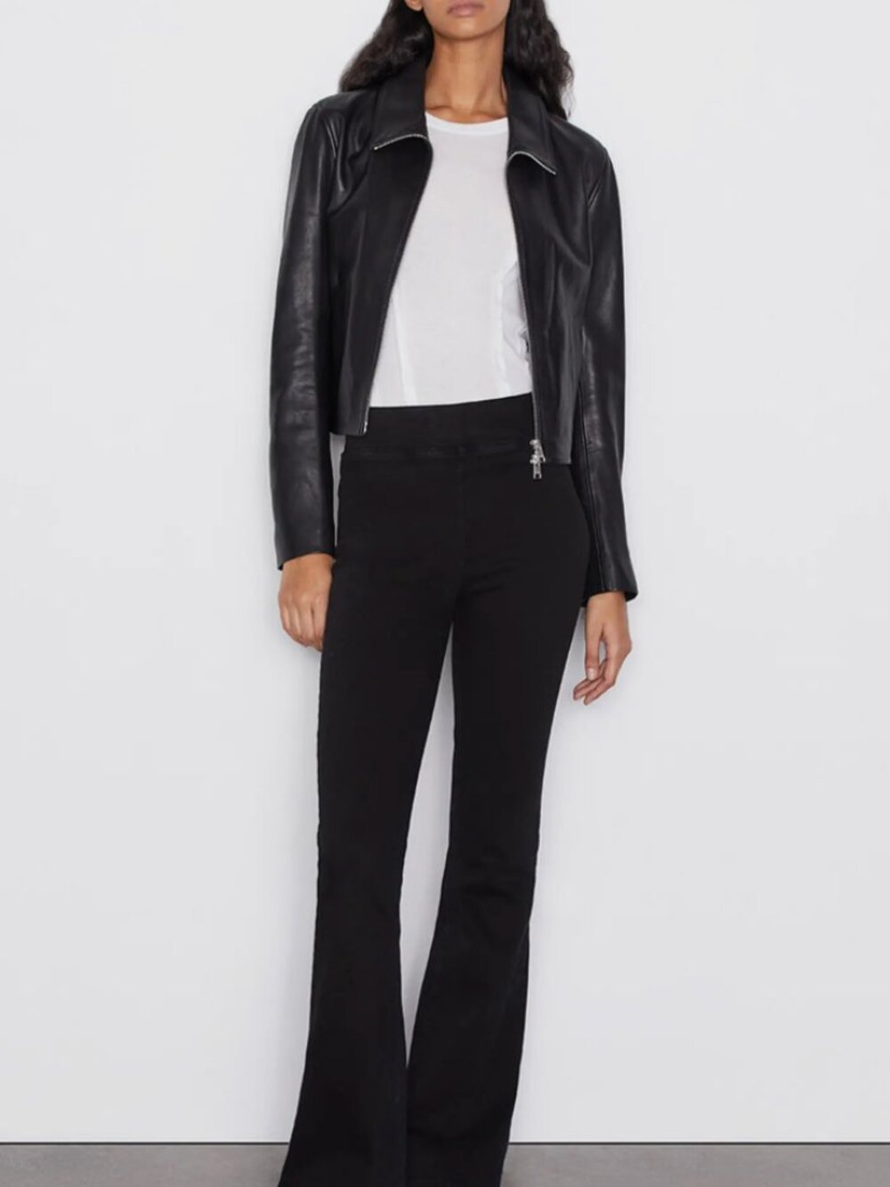 Frame "The Jetset Flare" Jeans - Picture 4 of 6